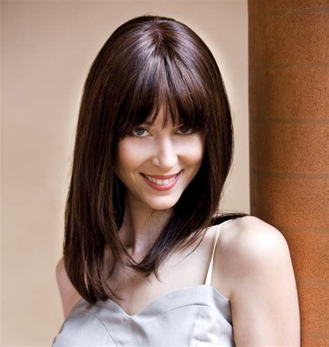 Irene wigs. Wigs have become a popular accessory for women of all ages and backgrounds. Whether you are looking to change up your hairstyle or cover up hair loss, wigs offer a versatile soluti... 