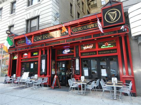 Irish bars nyc. Mar 11, 2022 · Hidden and historical Irish spots in NYC. 1. Saint Patrick’s Old Cathedral. Built between 1809 and 1815, Saint Patrick’s Old Cathedral was the seat of the Roman Catholic Archdiocese of New ... 