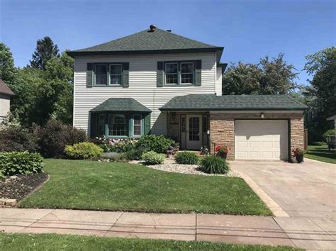 Ironwood mi real estate. View detailed information about property N10225 Lake Rd, Ironwood, MI 49938 including listing details, property photos, school and neighborhood data, and much more. 