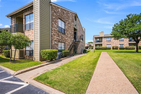 Irving apartment. See all available apartments for rent at Polaris and Sable Pointe in Irving, TX. Polaris and Sable Pointe has rental units ranging from 456-819 sq ft starting at $1000. 