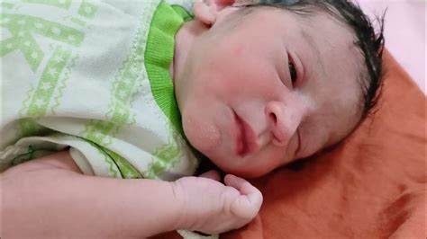 Is 3.2 kg normal at 37 weeks