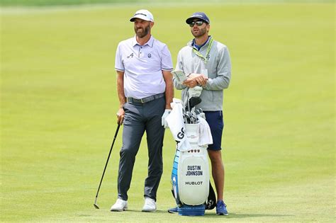 Is Dustin Johnsons caddie his brother? - Ghanafuo.com