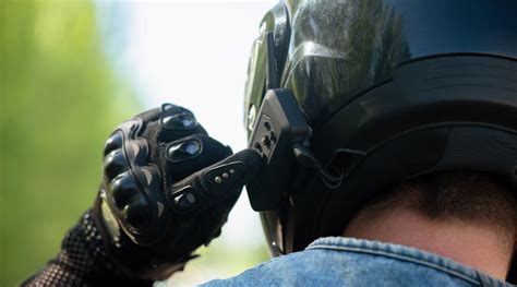 Is It Illegal To Wear Headphones on Motorcycles? A State-By …