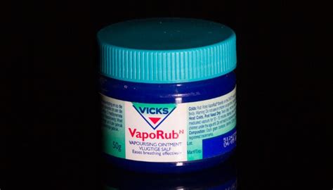 Is It Safe To Use Vicks VapoRub While Breastfeeding?