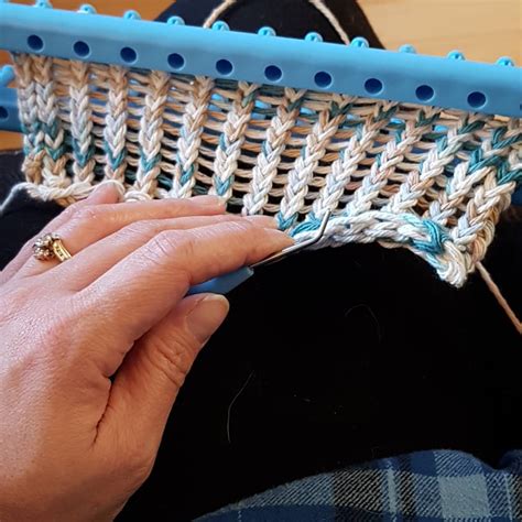 Is Knitting Loom Faster? - KnittingX - Start Your Knitting …