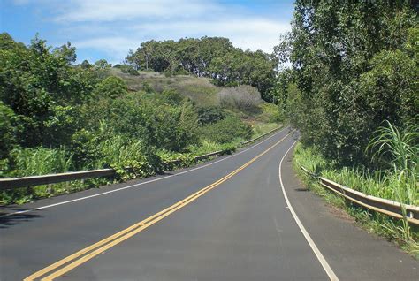 Is Uber On Maui? (How You Should, and Shouldn