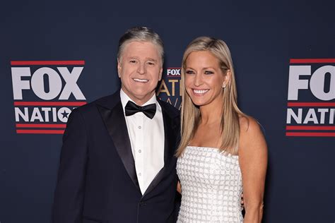 Is ainsley earhardt engaged to sean hannity