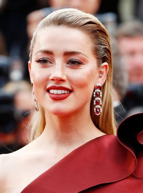 Amber Heard came off as less authentic than Johnny Depp on the stand, experts told Insider. Depp has taken Heard to trial, accusing her of defaming him with domestic-violence allegations. Despite her credibility issues, the experts said Heard was likely to win the case. Get the inside scoop on today’s biggest stories in business, from Wall ... .