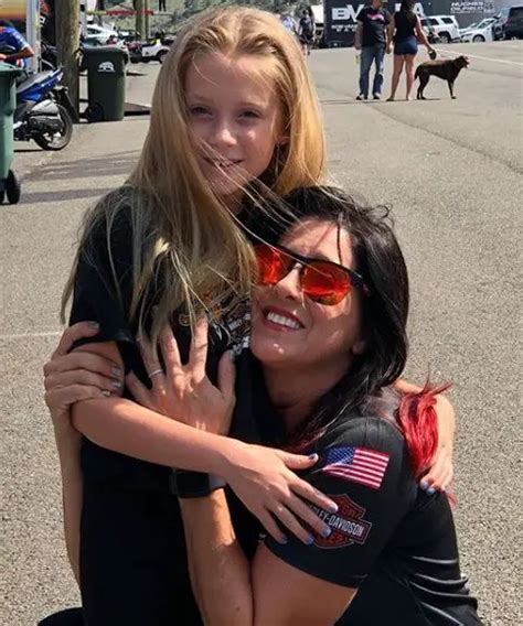 Angelle Sampey makes her Harley-Davidson // Vance & Hines Factory Pro Stock Motorcycle Team debut this year. 🏁👀Get to know Angelle as we share her thoughts.... 