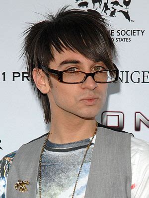 Is christian siriano balding. Christian Siriano has had a variety of different haircuts in recent years. He is well celebrated as a world-class fashion designer. Nevertheless, the American fashion designer is specially known for his unique sense of fashion and his charming personality. Rumors and gossip about the 39-year old's hairstyle are persistently in the spotlight of ... 