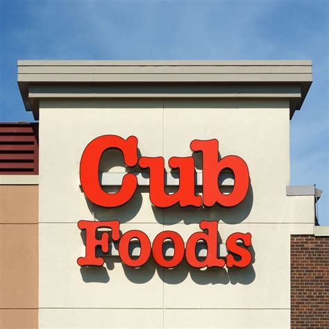 Apr 9, 2022 · Cub Foods mainly operates its stores in Ill