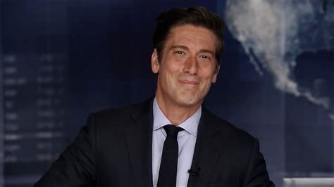 26 Nov 2021 Hannah Hargrave US Deputy Editor David Muir embraced the Thanksgiving holiday wholeheartedly as he t ook a break from his journalistic career to celebrate with his loved ones. The.... 