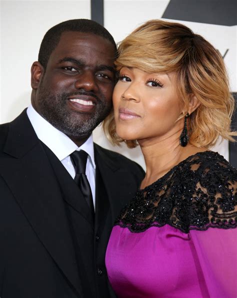 Erica is married to Warryn Campbell — they reside in Los Angeles, California together, with their three children, Krista Nicole, Warryn III, and Zaya Monique. Advertisement. In 2016, Erica's husband became pastor of the California Worship Center, essentially adding the title of "first lady" to her many titles.. 