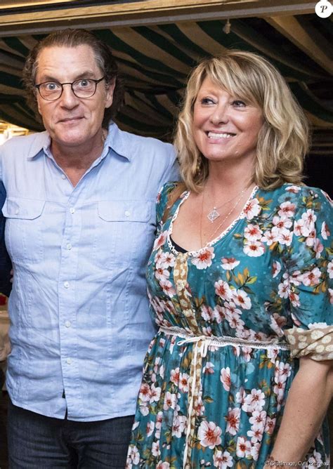 Is francis cabrel married