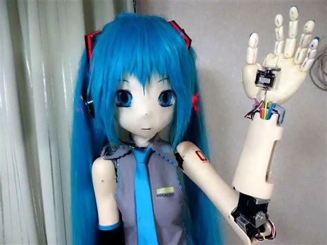 Is hatsune miku a robot