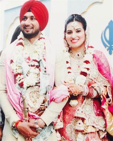 Is honey singh married