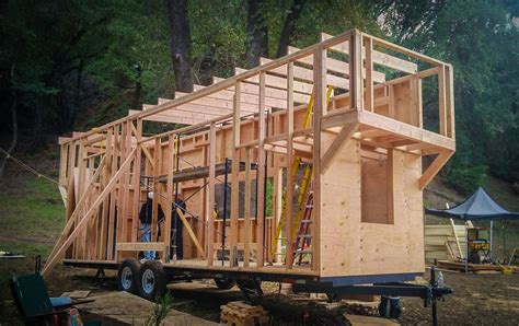 Is it cheaper to build your own house. It costs $282,140 on average to build a home in Maine. This figure can add up to $432,140 if you include land costs, excavations, permits, and other expenses. A new home construction can take up to 9 to 12 months. Whereas you can buy a home in Maine for $384,700 (median sale price as of August 2023) in 1.5 to 2 months. 