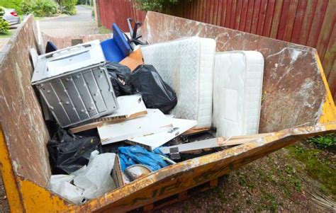 Is it illegal to dumpster dive in nevada. The short answer is yes – dumpster diving is widely considered illegal and risky at Walmart stores across the United States as of 2023. Keep reading to learn why people are tempted to dive for deals in Walmart‘s trash, the potential dangers involved, consequences for getting caught, and smarter ways to save money and reduce waste … 