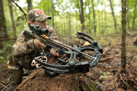 Is it recommended to use a crossbow with or without a barrel?