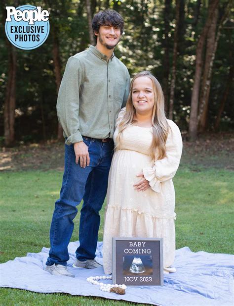 7 Little Johnstons star Elizabeth “Liz” Johnston celebrated becoming a mother at her baby shower as she expects baby No. 1 with her boyfriend, Brice Bolden. Liz’s sister Emma Johnston took to...