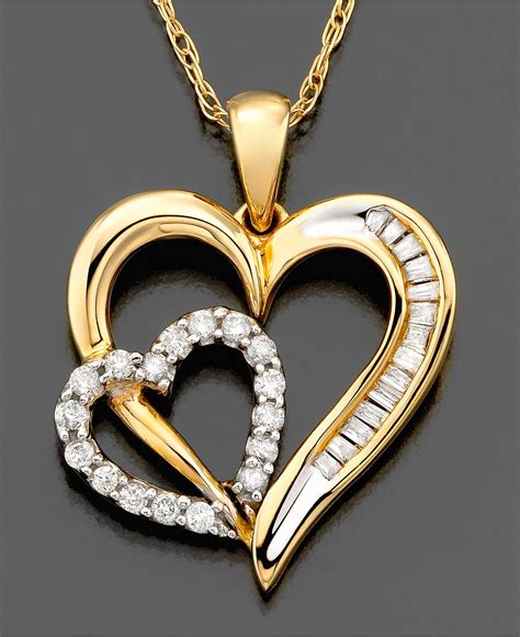 Clearance Gold Jewelry Discount Deals. The Ross-Simons clearance gold jewelry selection features fabulous gold necklaces, gold and diamond jewelry, gold rings, gold bracelets, affordable gold hoop earrings and more. We leave the decisions up to you, but work hard to provide so many fantastic designs comprised of everything from white and …. 