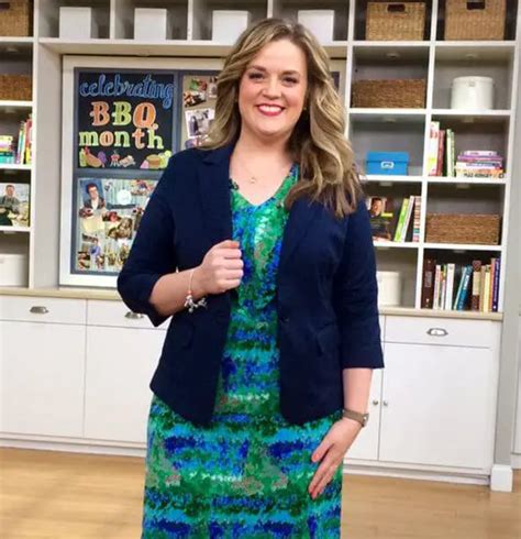 Is QVC Host Shawn Killinger Pregnant? Live show host of QVC Shawn Killinger is certainly not pregnant. In 2014, Shawn suffered a miscarriage with her five-month-old baby, which she documented on social media. Afterward, we never heard regarding her pregnancy since then. Whatsoever, Shawn is the mother of three legal children.. 