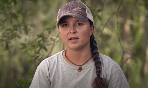 Is pickle from swamp people married. Feb 7, 2021 · The 2021 season will be Ashley’s third time living in the swamps of the Atchafalaya River Basin. So, this way hunting American alligators for a living, in the past couple of years, Ashley Jones managed an estimated net worth of over $200 thousand. And while the exact figures on her salary remained anonymous, it was reported the Landry family ... 