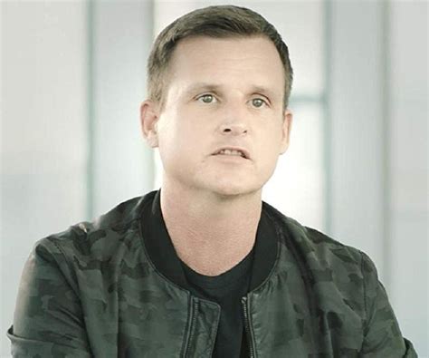 Is rob dyrdek. The Controversial Way Rob Dyrdek Met His Wife. Rob and Bryiana Noelle Flores' love story has fans cringing hard. Rob Dydek went from being a pro skater to a “reality” show star, TV host, and an all-around beloved figure. He became richer than anyone anticipated, thanks to both his long run on MTV and ventures in entrepreneurship. 