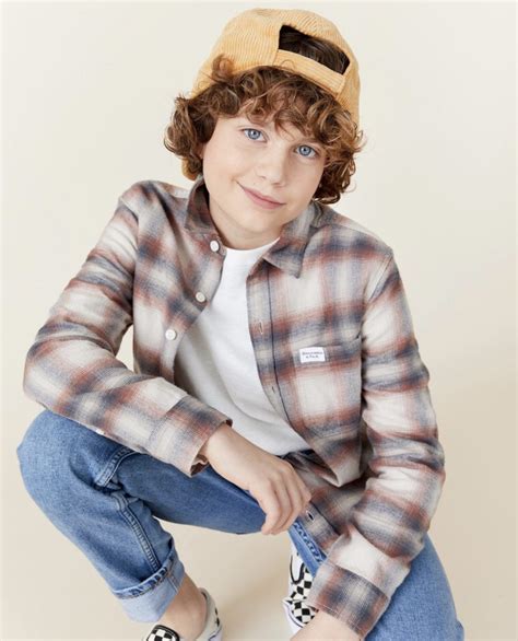 Is ryan buggle gay. We had a chance to catch up with Ryan Buggle, the 13-year old superstar, who is best known for playing the role of Noah Benson, the son of the iconic Olivia ... 