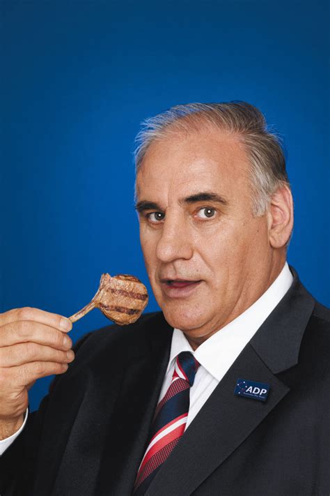 Is sam kekovich married