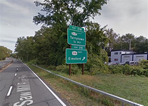 Is saw mill parkway closed. The Saw Mill River Parkway was closed in both directions between Route 119 in Elmsford and at the Thruway's northbound entrance ramp at Exit 7A in Greenburgh. Crews worked around the clock to deal ... 
