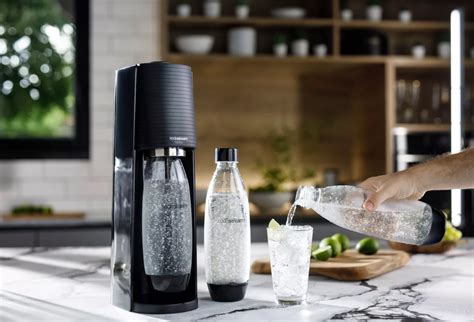 Is sodastream worth it. Recently got one, we as well wondered if the money saving on not buying soda and soda water, (thing we buy a lot of) is worth it. Answer is fuuuuuuuck yes. Just in trips to recycle bin. And then there's the 1.59 per soda water and the 2.29 per coke. The 1st bottle of CO2 has lasted 90days. 