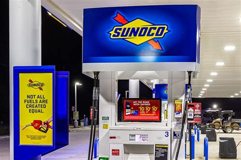 Is sunoco a top tier gas. Top Tier fuels come from the same refineries as all other fuels but are given a higher treat rate of detergent at the terminal level. A Top Tier fuel like Sunoco can help keep your engine cleaner than a fuel that meets the government’s lowest additive concentration of detergent.”. In 2016, AAA set out to test that claim, running both Top ... 