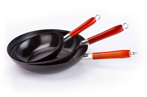 Is teflon safe. Teflon is a synthetic material used to coat cookware and make it nonstick. Learn about the health effects of PFOA, a chemical formerly used in Teflon production, a… 