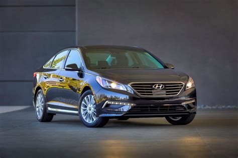 Is the 2015 Hyundai Sonata a Good Car? - motorbiscuit.com