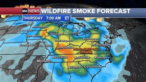 Is the Canadian wildfire smoke expected in Chicago?