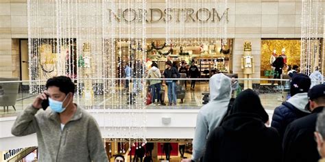 Is the US headed for a recession? Look at what richer Americans do on Black Friday