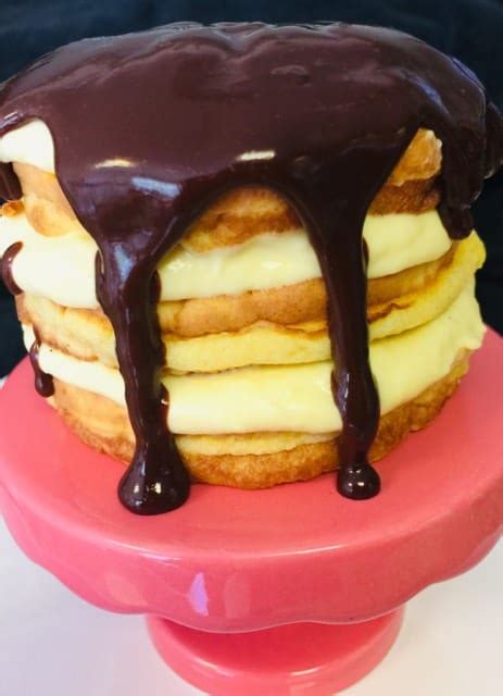 Is there a Keto Boston Cream Pie Chaffle Cake Recipe out there?