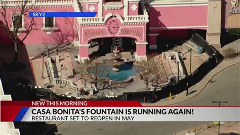 Is there water in the Casa Bonita fountain?