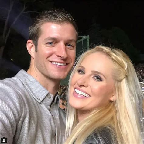 Is tomi lahren pregnant. As NBC Sports pointed out, the Lahren-Cutler dating rumors were apparently also prompted by a bonafide tweetstorm in early September 2020. One tweet, which has since racked up thousands of likes ... 