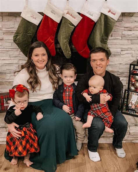 Is tori roloff an only child. Photo: Tori Roloff and Zach Roloff ’s youngest child has turned 2! On Tuesday, April 30, the mother of three, 32, celebrated her baby boy turning a year older. “Happy birthday to our sweet ... 