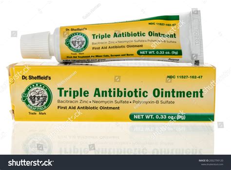 Is triple antibiotic ointment safe for cats reddit. .  ...
