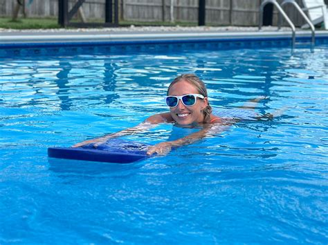 Is using a kickboard in the pool good exercise