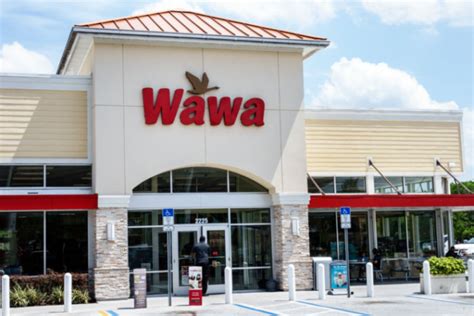 Is wawa open on thanksgiving. Thanksgiving is a time-honored tradition that brings families and friends together to give thanks and enjoy a delicious feast. While the centerpiece of the meal is often a succulen... 
