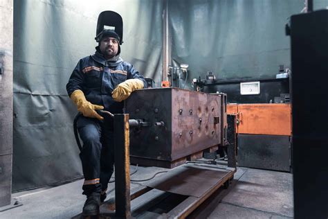 Is welding hard. Are you fascinated by the world of metalwork and eager to learn the art of welding? Whether you are a beginner or have some prior experience, taking local welding classes can be an... 