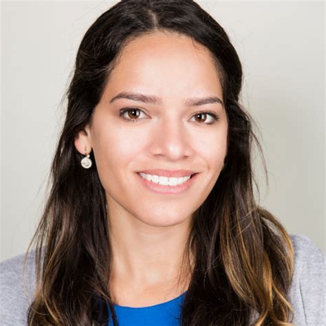 Isabella Rivera Linkedin Longba