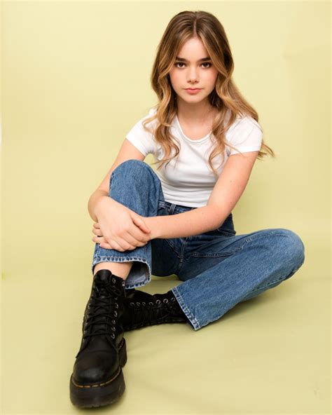 Isabella sermon sexy. Jurassic World Dominion star Isabella Sermon talks about saying farewell to Maisie Lockwood and growing even closer with her on set franchise family.https://... 