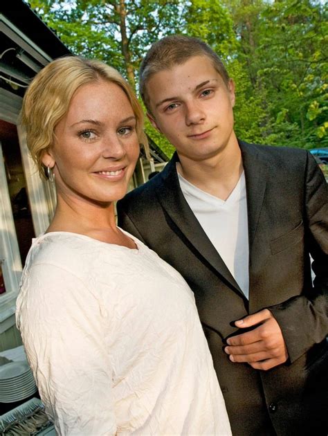 Isak graaf flashback