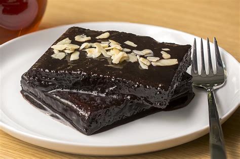 Islak kek tarifi# #keşfet #furdich #lekkereten  TikTok. 