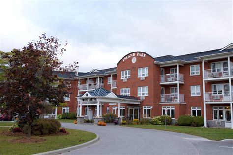 Island Park Retirement Homes & Nursing Homes - Ottawa, Ontario